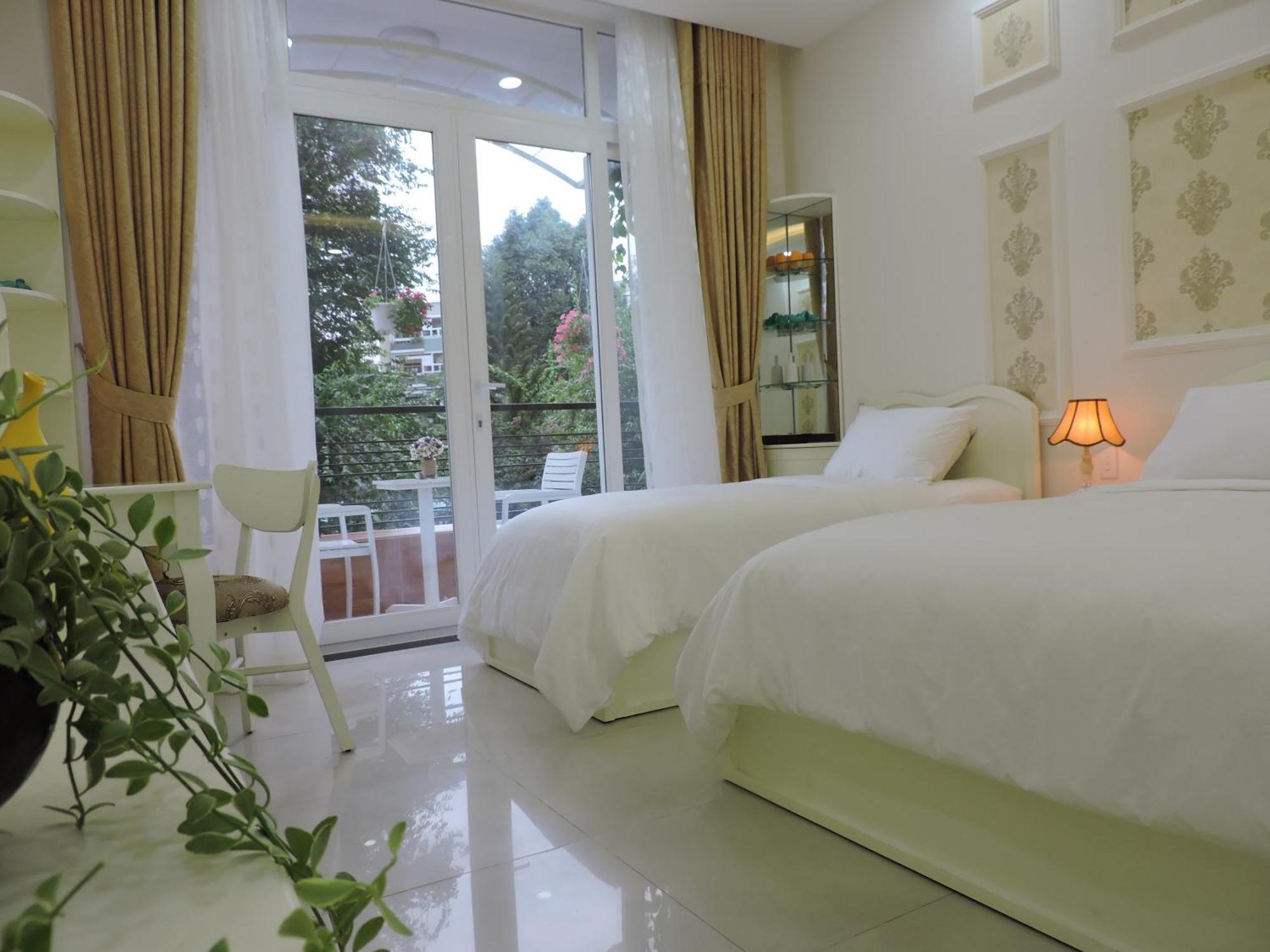 Chez Lotus Vn Hotel Ho Chi Minh City Exterior photo